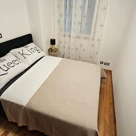 Euphoria - Free Private Garage Lägenhet