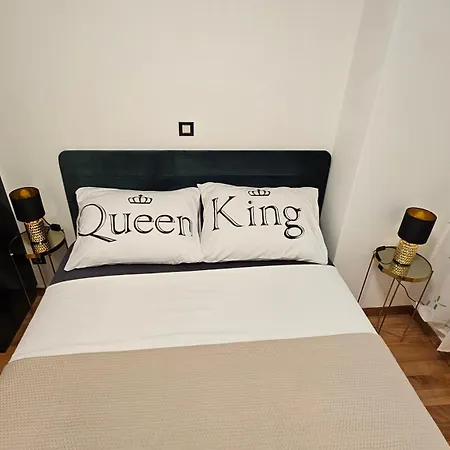 Euphoria - Free Private Garage Apartment