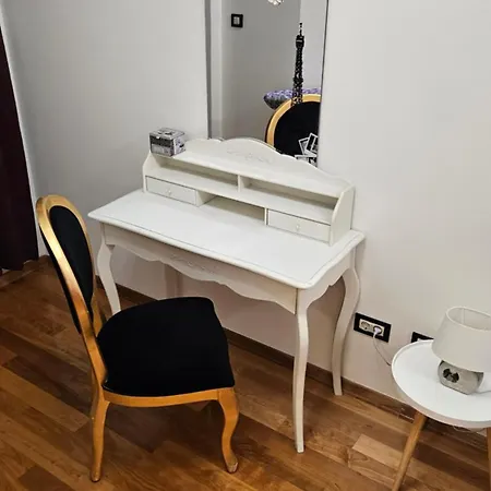 Apartment Euphoria - Free Private Garage Split