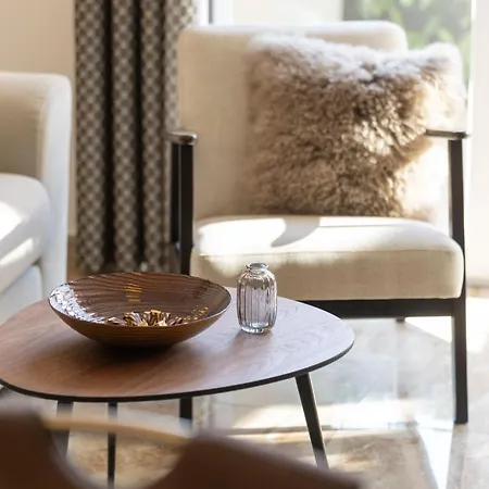 Apartment Euphoria